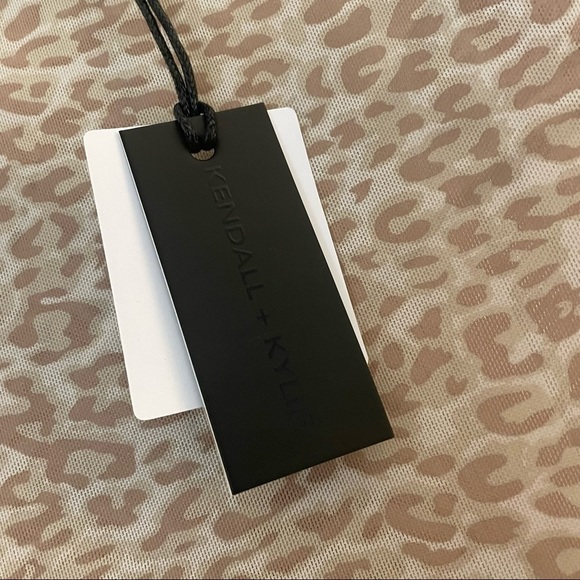 NWT Kendall + Kylie Swim Coverup -Small - Picture 3 of 9